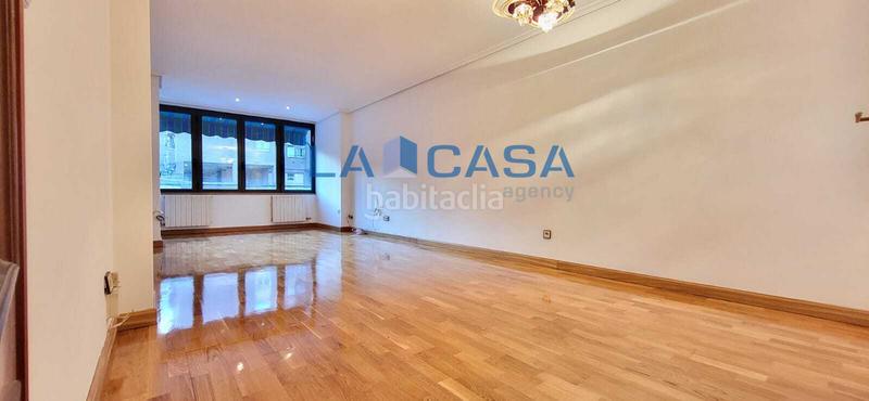 Foto 02438df5-1f0b-4728-a624-4b64ed4924ff. Etagenwohnung mit heizung parking pool in Parquesol Valladolid