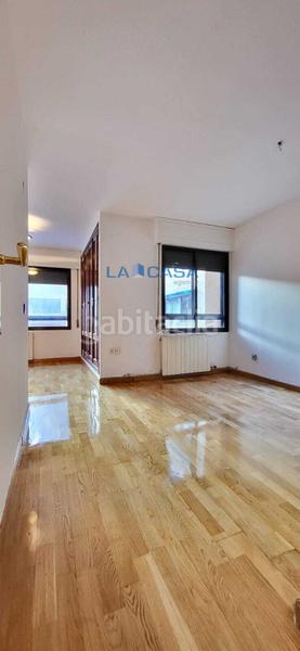 Foto 75719718-4260-4ba1-89e9-0f7ddbeef8af. Flat with heating parking pool in Parquesol Valladolid