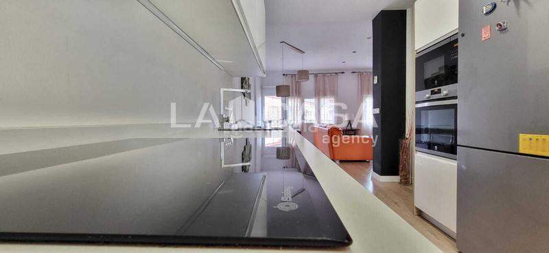 Foto 0926f800-d1c0-4117-97c9-ea1c6e21f5e7. Appartement avec chauffage dans Campo Grande Valladolid