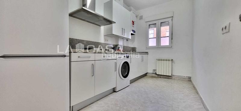 Foto 6a378937-bd45-4978-9583-bf3637ed0c56. Appartement avec chauffage dans La Farola Valladolid