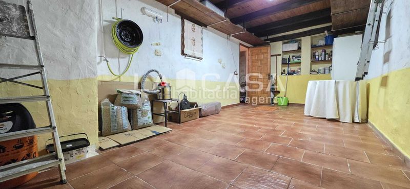 Foto 54759cd6-eb50-47c5-90be-8df2af64cad1. Casa amb aparcament a Velliza