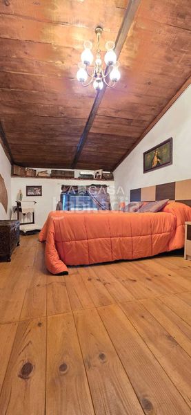 Foto 55cbf1da-3c90-420d-ba62-a7f3d03aecfb. Casa amb aparcament a Velliza