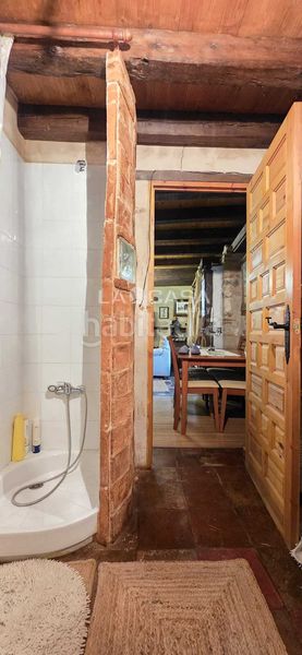 Foto 5be32929-747e-4f05-9580-2c00d0312a99. Casa amb aparcament a Velliza