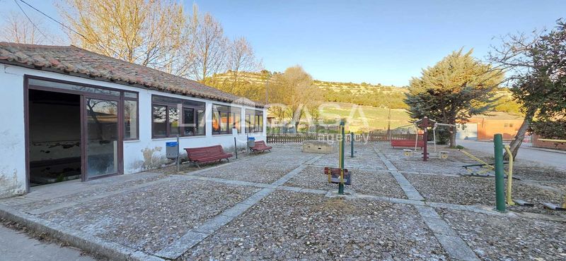 Foto 680525e4-13e7-452f-86ef-93cf45ce0d62. Casa amb aparcament a Velliza