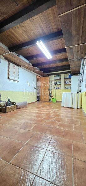 Foto 74a760e0-0c60-4fce-81cd-c5e69000c582. Casa amb aparcament a Velliza