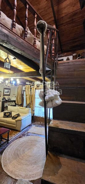 Foto 88b59d73-7245-4bd9-9cf5-b6891699085b. Casa amb aparcament a Velliza