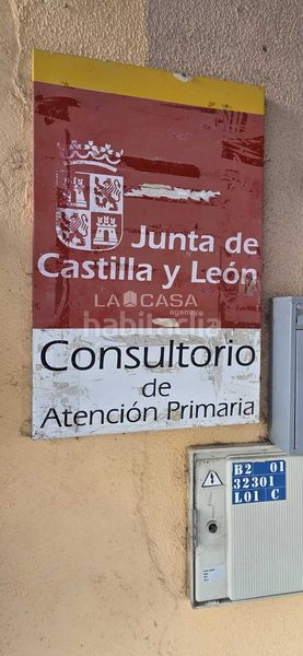 Foto d4f8f82e-146d-4520-9315-dcee3ef0ce9c. Casa amb aparcament a Velliza