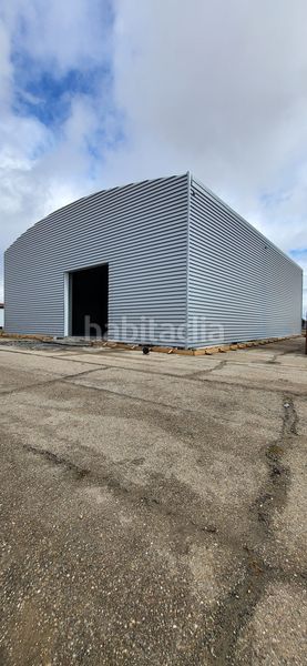 Foto dd4d0f66-f5ce-45ab-a6c8-c9a3312178d3. Terreny residencial a Simancas