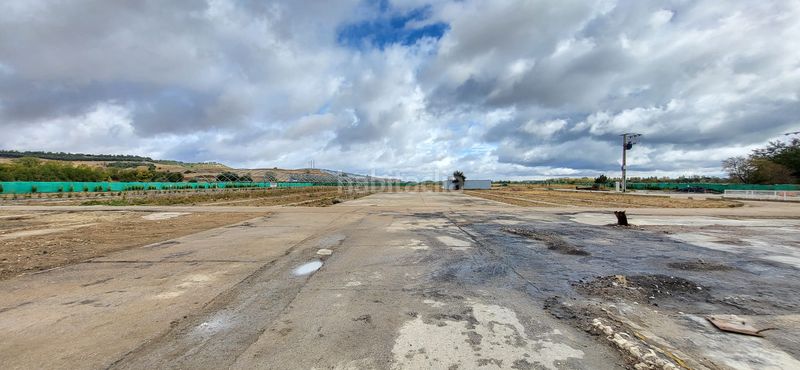 Foto fcda5d27-147f-4610-8723-f788d0aa5044. Terreny residencial a Simancas