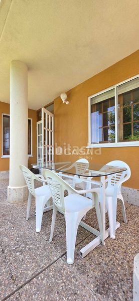Foto bdbc7045-2f01-42a5-9c29-624b236bf4c6. Casa amb calefacció aparcament a Dueñas