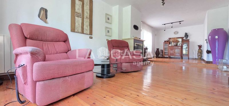 Foto f124ff89-eb35-4c75-a51c-866fe9f5bb44. Casa amb calefacció aparcament a Dueñas