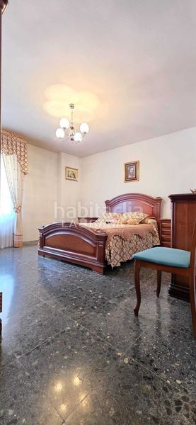 Foto da70af9e-15a4-4384-9bf0-6ff63bd06ee1. Pis amb calefacció aparcament a Hospital Valladolid