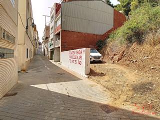 Terreny residencial a Carrer illes 107. Suelo edificable en la zona del puerto de lestartit.