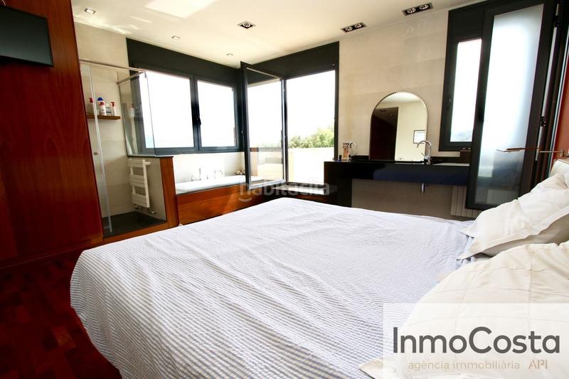 Foto bc38fa6d-0429-465b-9532-a5b41f2089f9. Casa en urbanització nord castell preciosa casa de alto standing , girona. en Cervià de Ter