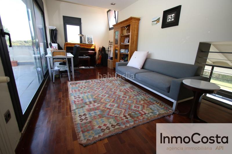 Foto e341c903-6606-4e6a-acc5-ce99b8c90473. Casa en urbanització nord castell preciosa casa de alto standing , girona. en Cervià de Ter