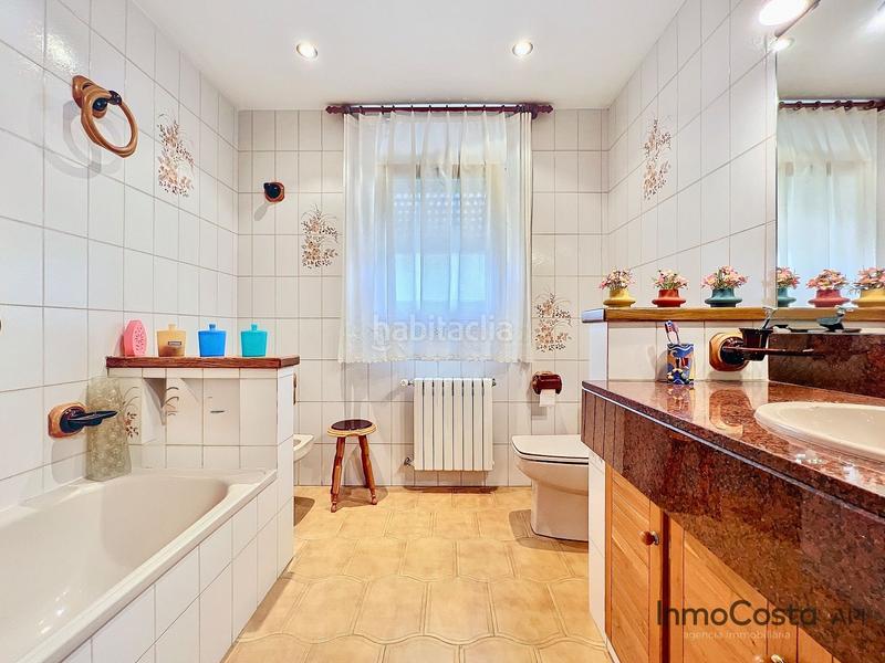 Foto 4b6424cd-4ee6-4b18-ac25-0d83f1a6c8e2. Casa in santa caterina 101 in Torroella de Montgrí