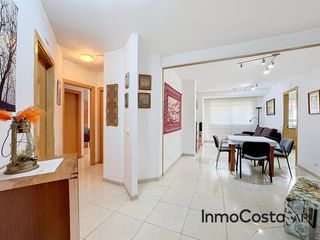 Appartamento in Carrer del port 23. Apartament al centre de l’estartit, a un pas del port i de la pl