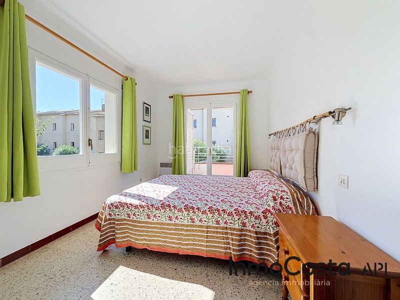 Foto 0f9cf7dd-7c0a-4b26-afed-173470d06a0b. Apartament amb xemeneia a Els Griells Estartit
