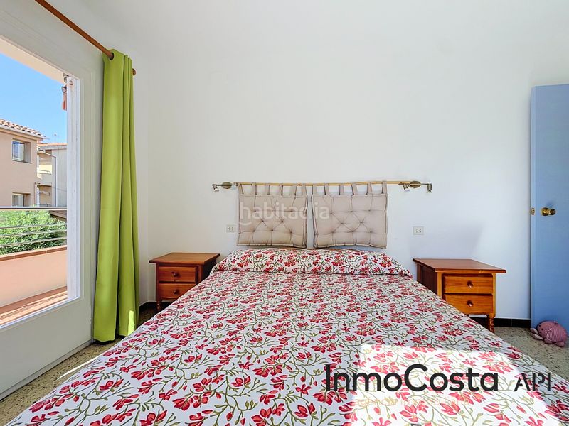 Foto 0faaa14c-3445-4d75-83ff-93b93b313ba4. Apartament amb xemeneia a Els Griells Estartit