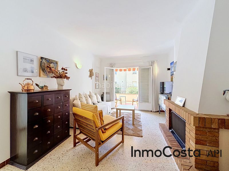 Foto 23067054-9ffe-4a83-9813-a12e85c580d3. Apartament amb xemeneia a Els Griells Estartit