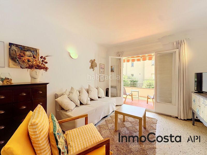 Foto 86f1317a-457a-43f5-a24d-7ced3ee6ad8c. Apartament amb xemeneia a Els Griells Estartit