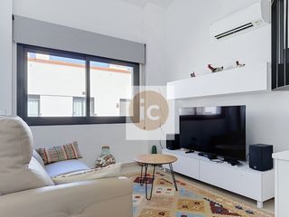 Penthouse in Carrer del roca maura 27. Dúplex en ple centre urbà