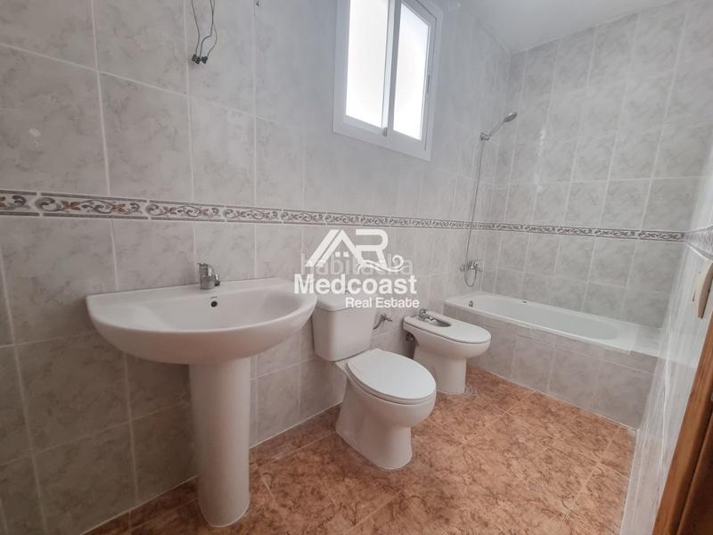 Foto 2af09c64-ef44-4403-8be3-cccd77754132. Pis a Olula del Río