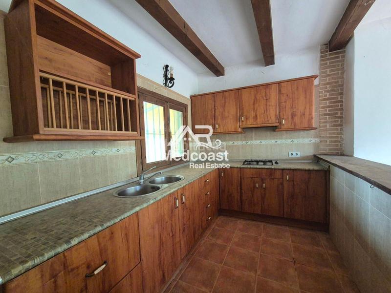 Foto 26982b92-4b7b-42a1-83ba-d96433690a5e. Casa adossada amb aparcament a Antas