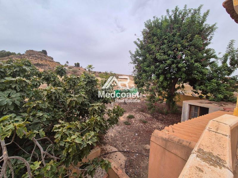 Foto 5c64af3a-e2af-4057-aa63-90d6dca7627d. Casa adossada amb aparcament a Antas
