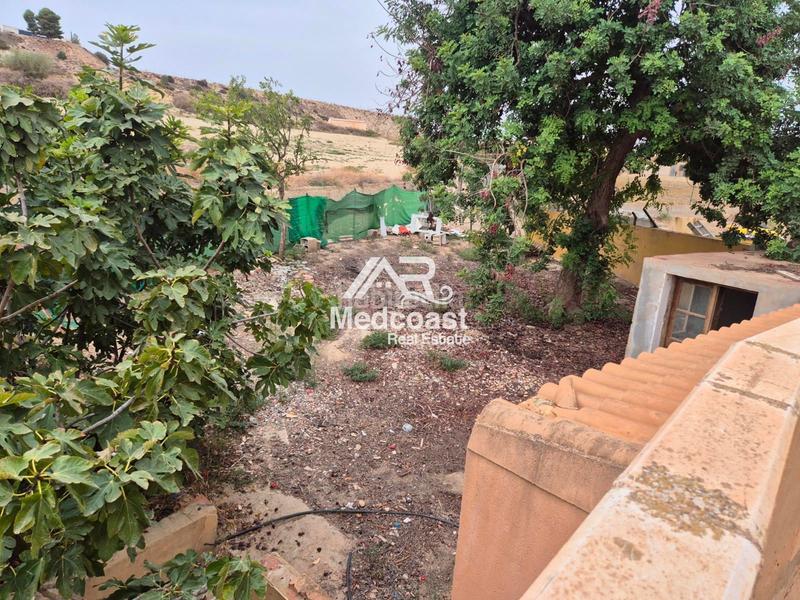 Foto c7b010b4-d04c-46d5-ba23-ceebe8dfda17. Casa adossada amb aparcament a Antas
