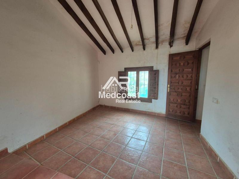 Foto d0cf47fc-f958-42e9-85e0-12aa31af5a7e. Casa adossada amb aparcament a Antas