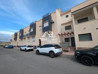 Dplex  Almanzora. Trplex de 4 dormitorios  y garaje  en tjola