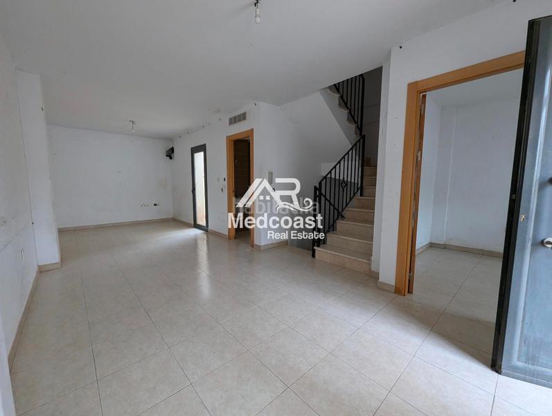 Foto 9c80bf2f-8321-4b11-bb5d-e87170a4318a. Dúplex amb aparcament a Tíjola