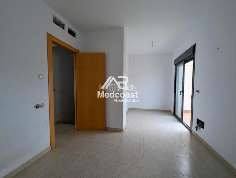 Foto c3f88bde-2366-471b-afba-690cf29890a5. Dúplex amb aparcament a Tíjola