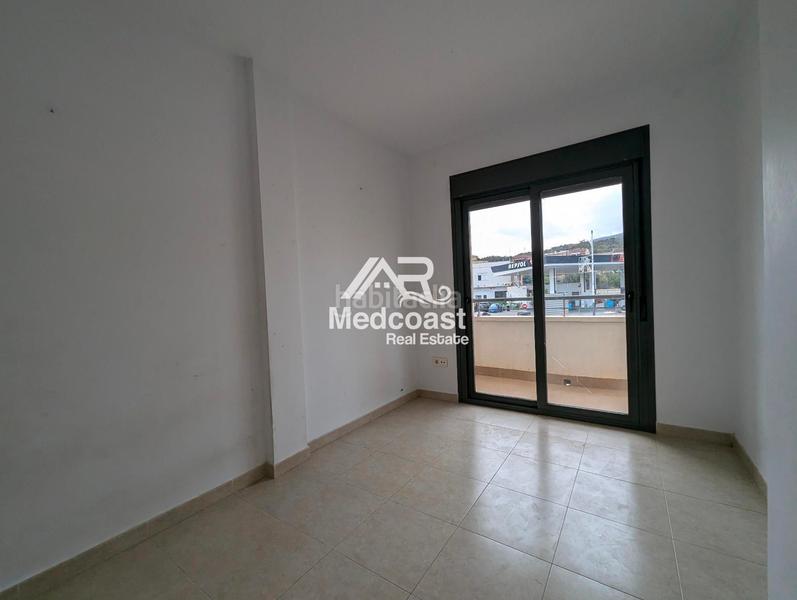 Foto e679fc16-6167-481f-81d4-5f77f48f3fc3. Dúplex amb aparcament a Tíjola