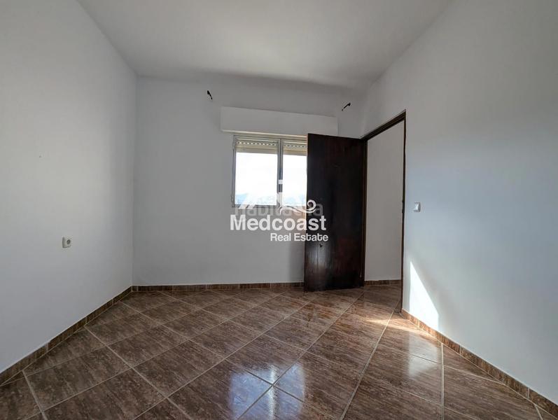 Foto a7aac21d-d2dc-4acf-b4d8-1c324f3df43b. Piso casa en primera planta en Olula del Río