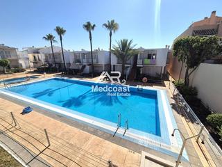 Flat  Costa levante. Descubre este espectacular apartamento en planta baja en primera
