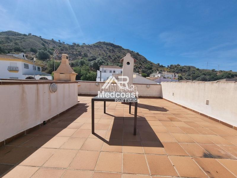 Foto 5d87f4f9-6fd6-4a79-bb16-94d674fb3a66. Casa bonita casa con solarium y cochera independiente en la huelga. en Sorbas