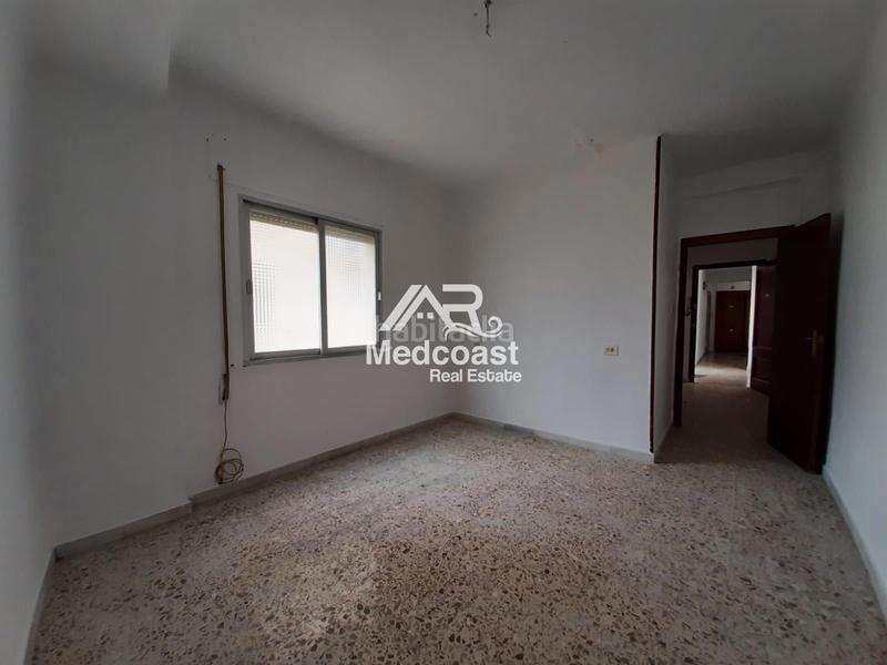 Foto 385b9cde-c2d4-4ebd-8bd2-25d7a4552460. Pis a Macael