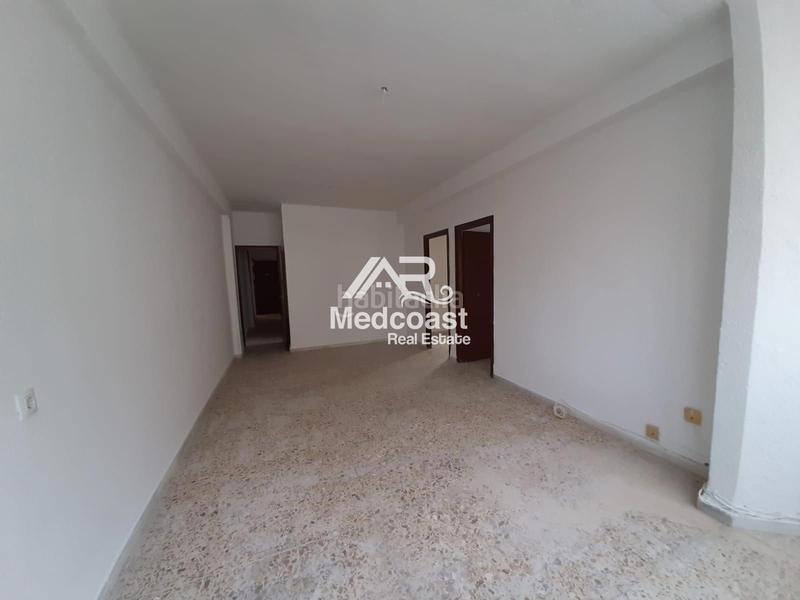 Foto 7dc4dd61-e7c7-4f94-9116-966f458e28df. Pis a Macael