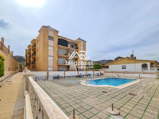 Pis  El calón. Apartamento turístico en primera línea de playa.