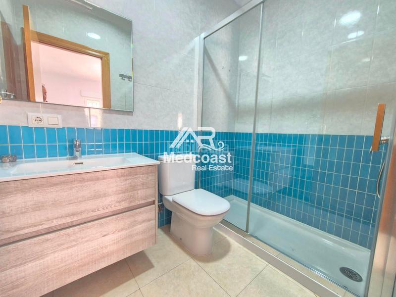 Foto 225922b2-9a77-49b8-8d23-a9275fc412f7. Zweistöckige wohnung mit parking in Vera ciudad Vera