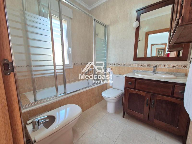 Foto 5eaa1ccc-c1ae-4604-93d6-0418bc0ae1e4. Zweistöckige wohnung mit parking in Vera ciudad Vera