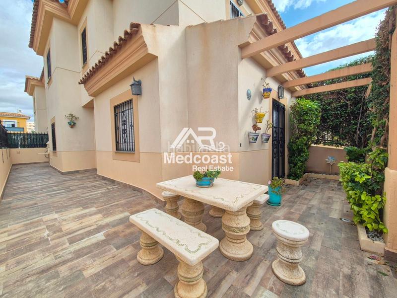 Foto 61134deb-4306-4c31-bcaa-30c2755ed9a4. Zweistöckige wohnung mit parking in Vera ciudad Vera