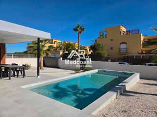 Chalet  Amapola. Precioso chalet independiente con piscina privada en huerta nuev