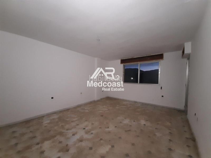 Foto 21f896d2-d4d5-47cb-a8c1-6b43c7b3f35f. Pis a Macael