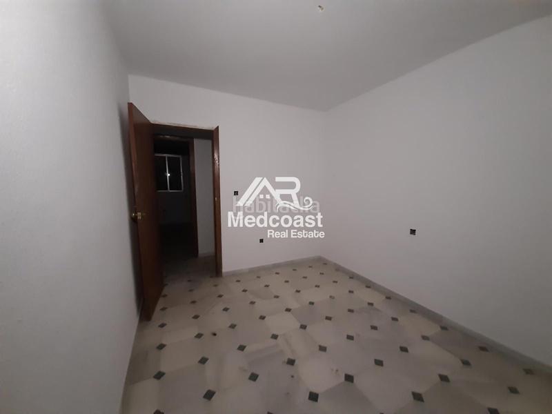 Foto 4f0fca26-fb7c-4bf1-8b4b-4b0f492436ca. Pis a Macael