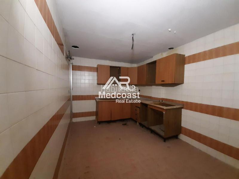 Foto a83f1ccc-3b61-4739-8f12-f01ea92088aa. Pis a Macael