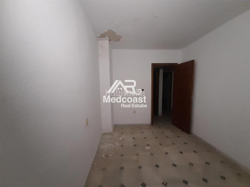 Foto ade71d08-d01a-45e2-8990-849d276d3158. Pis a Macael