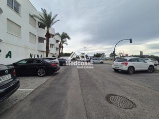 Autoparkplatz  Puerto rey(pr). Inversión  zona de aparcamiento en vera playa